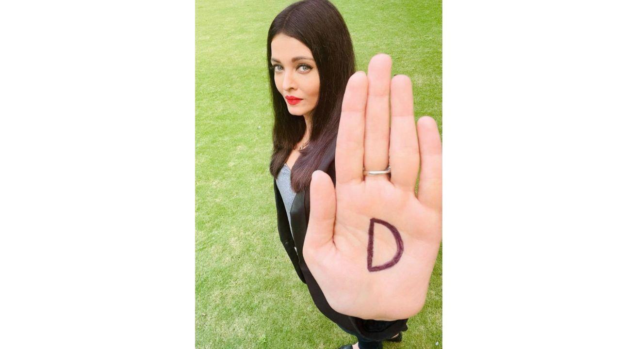 Aishwarya had posted this on her social media account. She captioned it as, “This International Day for the Elimination of Violence against Women, StandUp against street Harassment with #LOrealParis and hollaback. Learn more about the 5D's methodology on standup-india.com and get trained now”